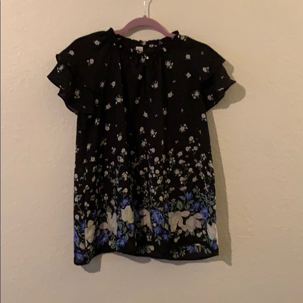 Floral ruffle sleeveless Blouse